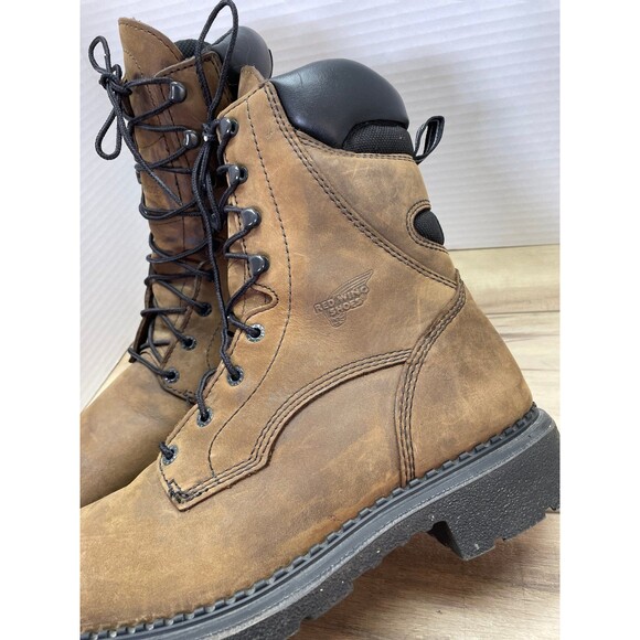 Red Wing 8” steel toe waterproof work boots 2211 size 9.5 main image 6
